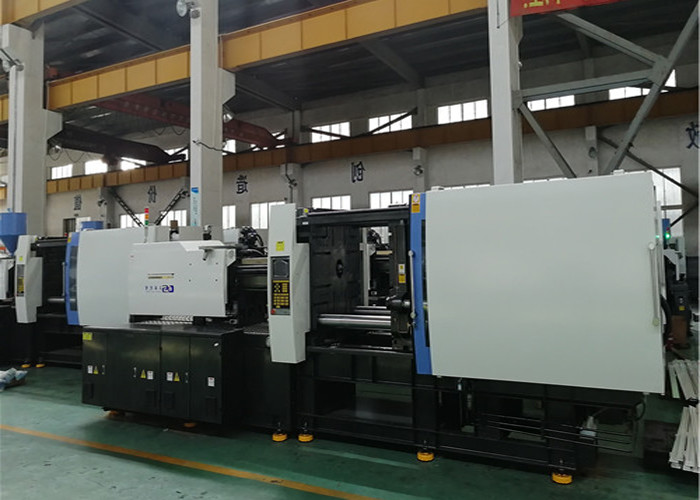 Thermoplastic PET Preform Injection Molding Machine 20080 KN Clamping Force